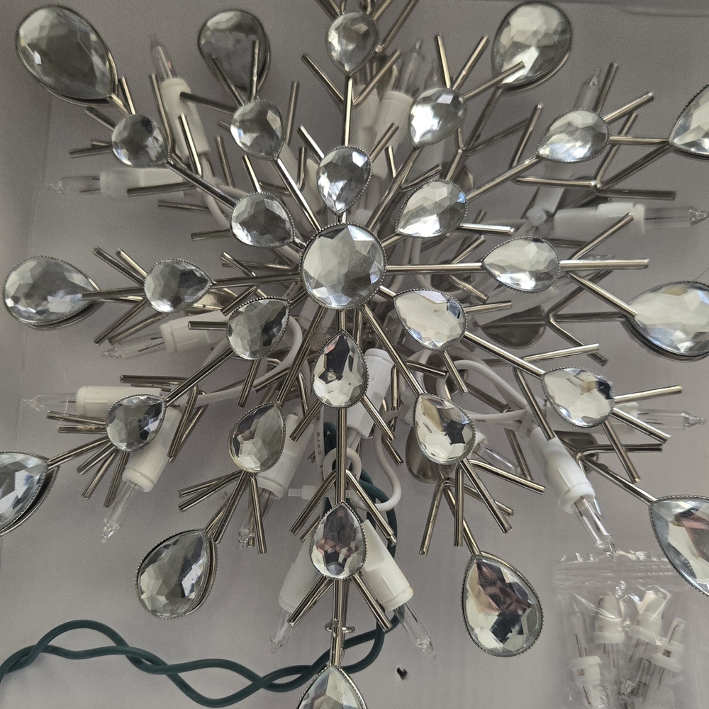 Silver Holiday Starburst Light Decor